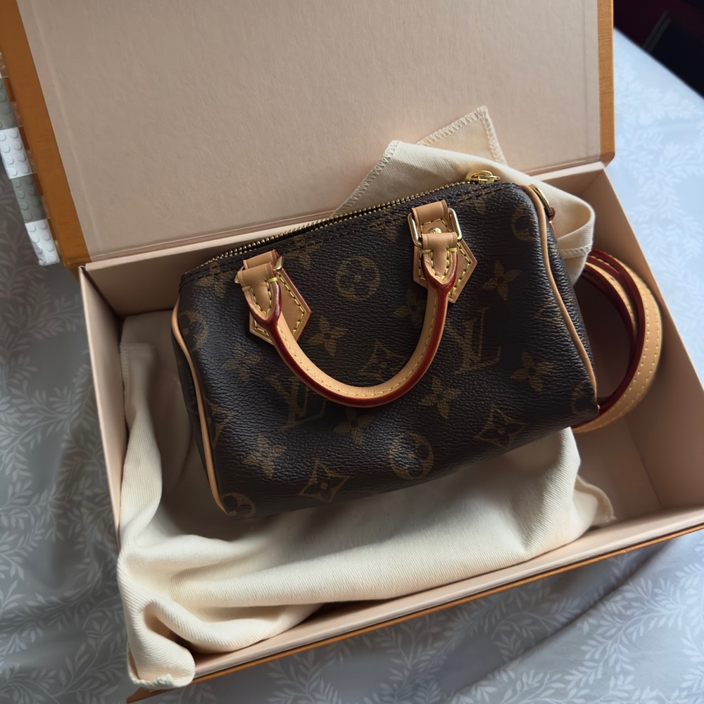 🤎Louis Vuitton Nano Speedy🤎